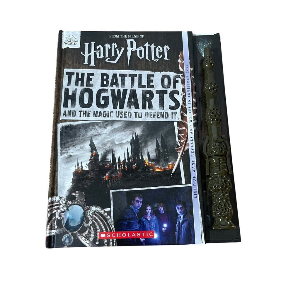 Harry Potter The Battle of Hogwarts And The Magic Used To Defend It Book w/ Wand